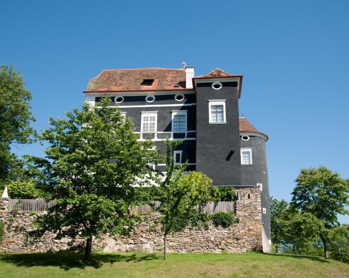 Schloss Aichberg Eichberg Eksteriør billede