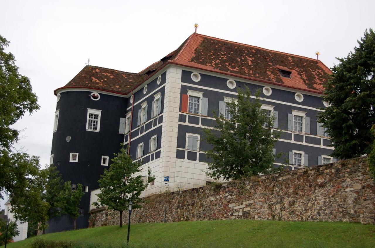 Schloss Aichberg Eichberg Eksteriør billede